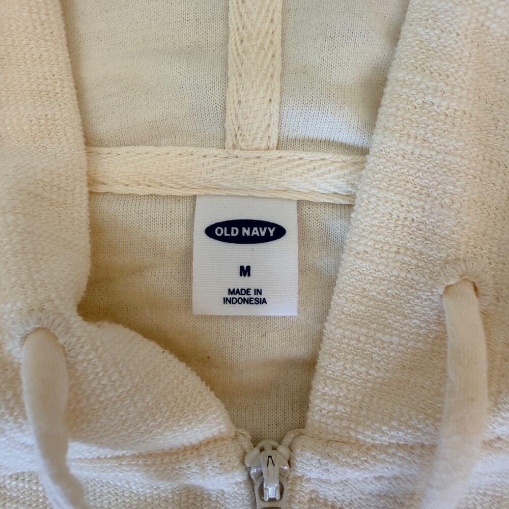 Old Navy Cream Ivory Zip Up Long Sleeve Boxy Crop Hoodie Sweatshirt Women's sz M - Picture 3 of 8